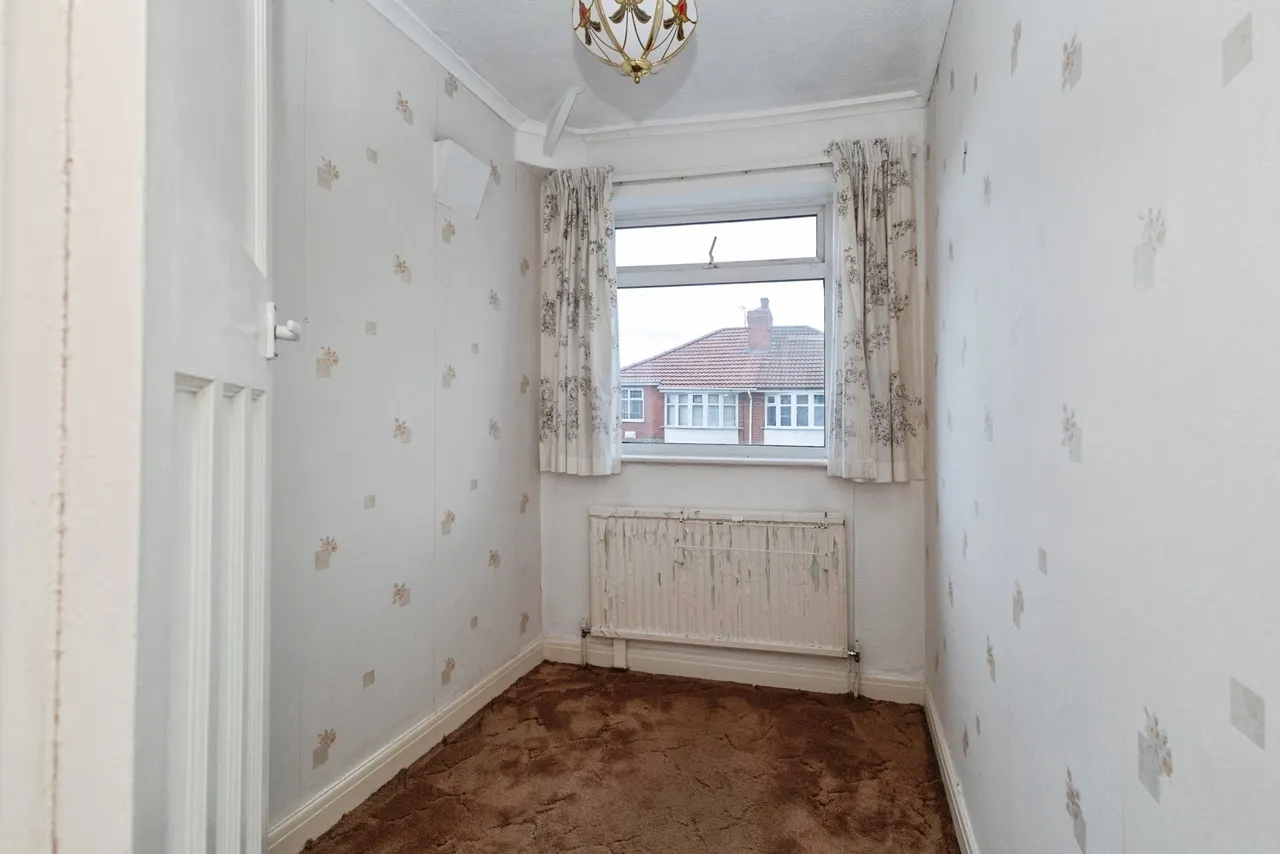 Circular Road, Denton, M34, photo 14