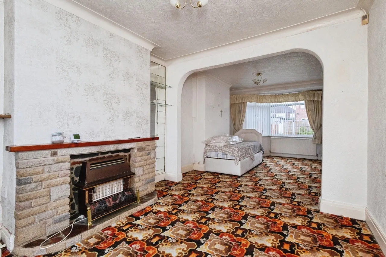 Circular Road, Denton, M34, photo 2