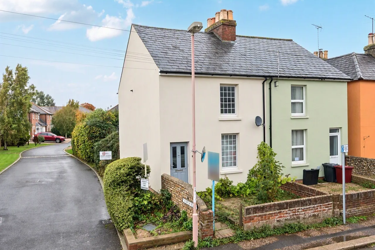 2 bed house for sale, Oving Road, Chichester, PO19