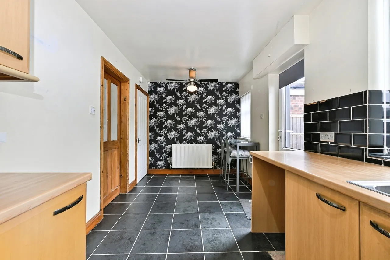 Chetwynd Road, Chilwell, Beeston, Nottingham, NG9, photo 2