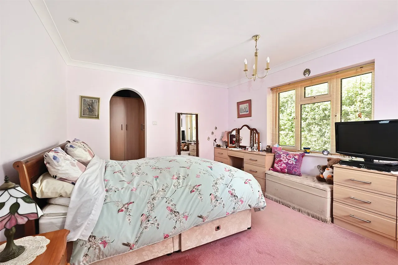 Heathvale Bridge Road, Ash Vale, Guildford, Surrey, GU12 5EU, photo 7