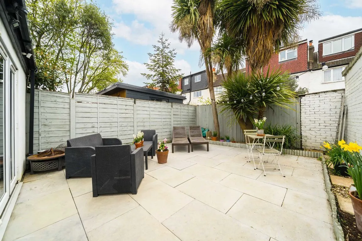 Canmore Gardens, SW16, photo 8
