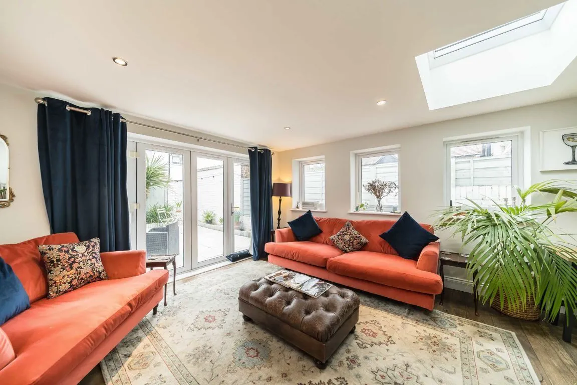 Canmore Gardens, SW16, photo 4