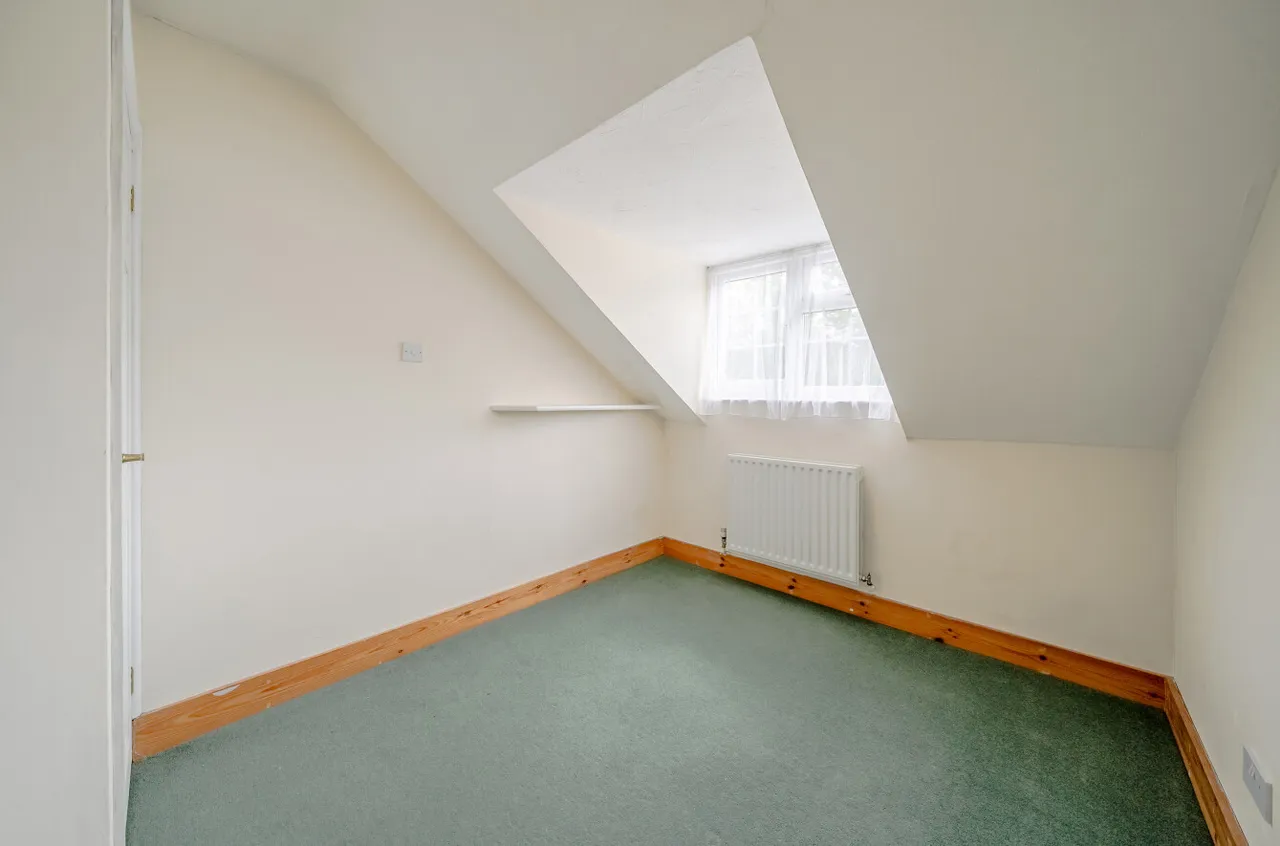 Old Cove Road, Fleet, GU51, photo 7