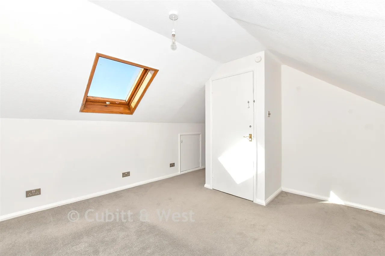 Old Manor Way, Portsmouth, PO6, photo 6