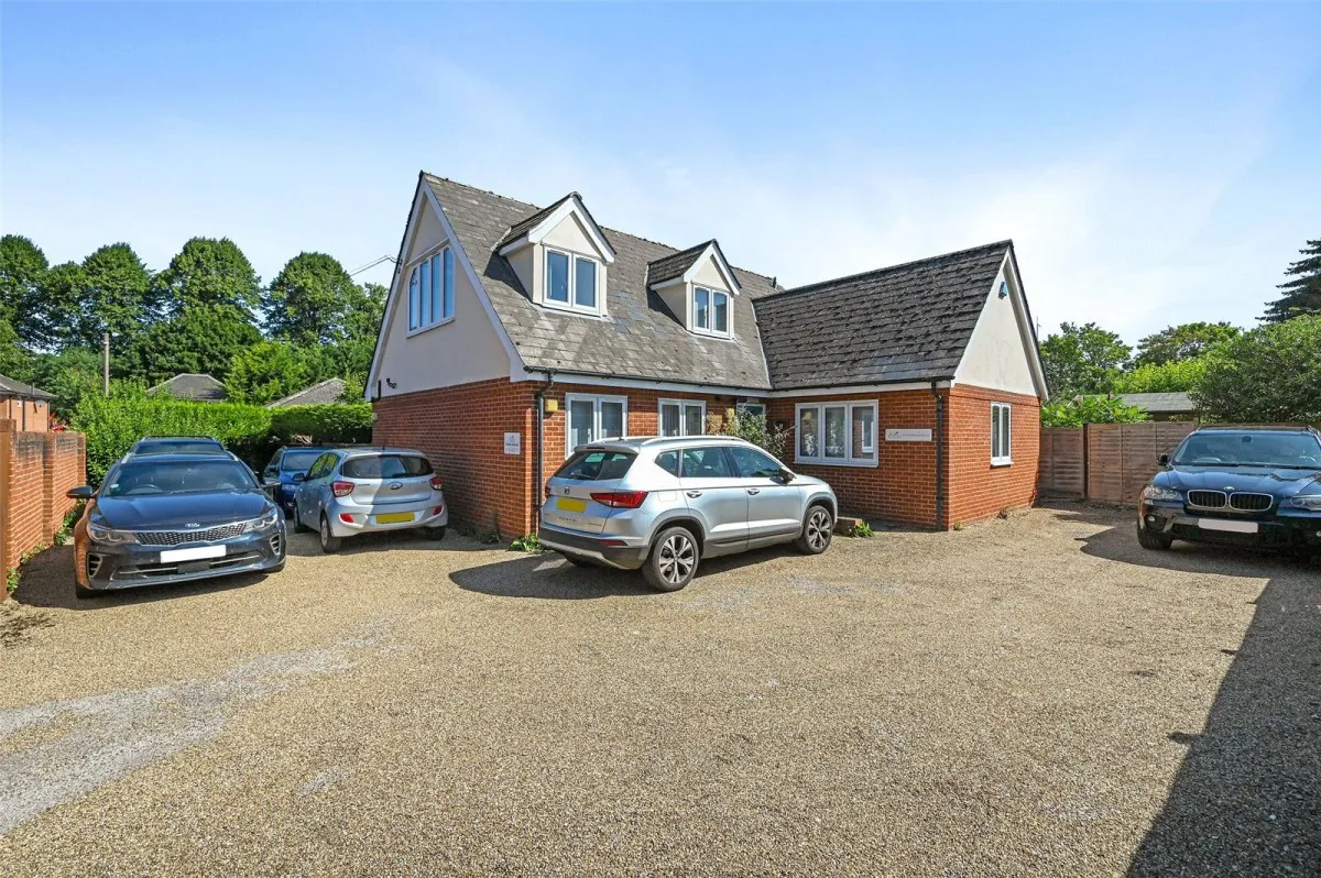 3 bed house for sale, with 3 bedrooms in East Street, Saffron Walden, CB10