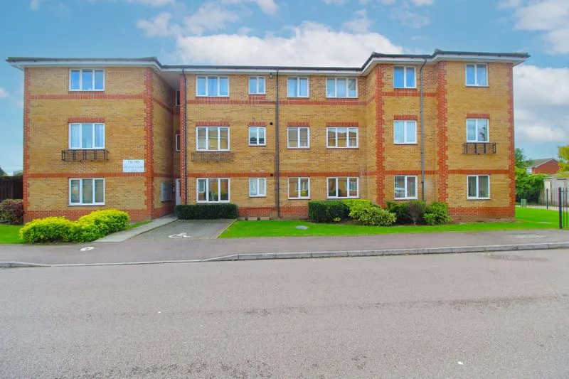 2 bed flat for sale — Orchid Close, Luton LU3 3EX