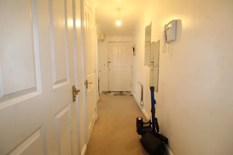 Orchid Close, Luton LU3 3EX, photo 6
