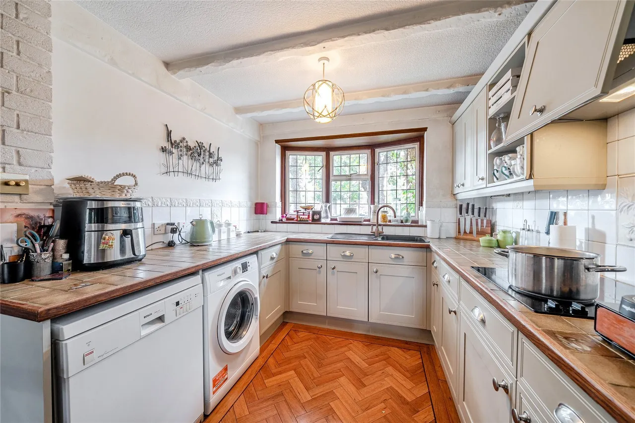 Overstand Close, Beckenham, BR3, photo 12