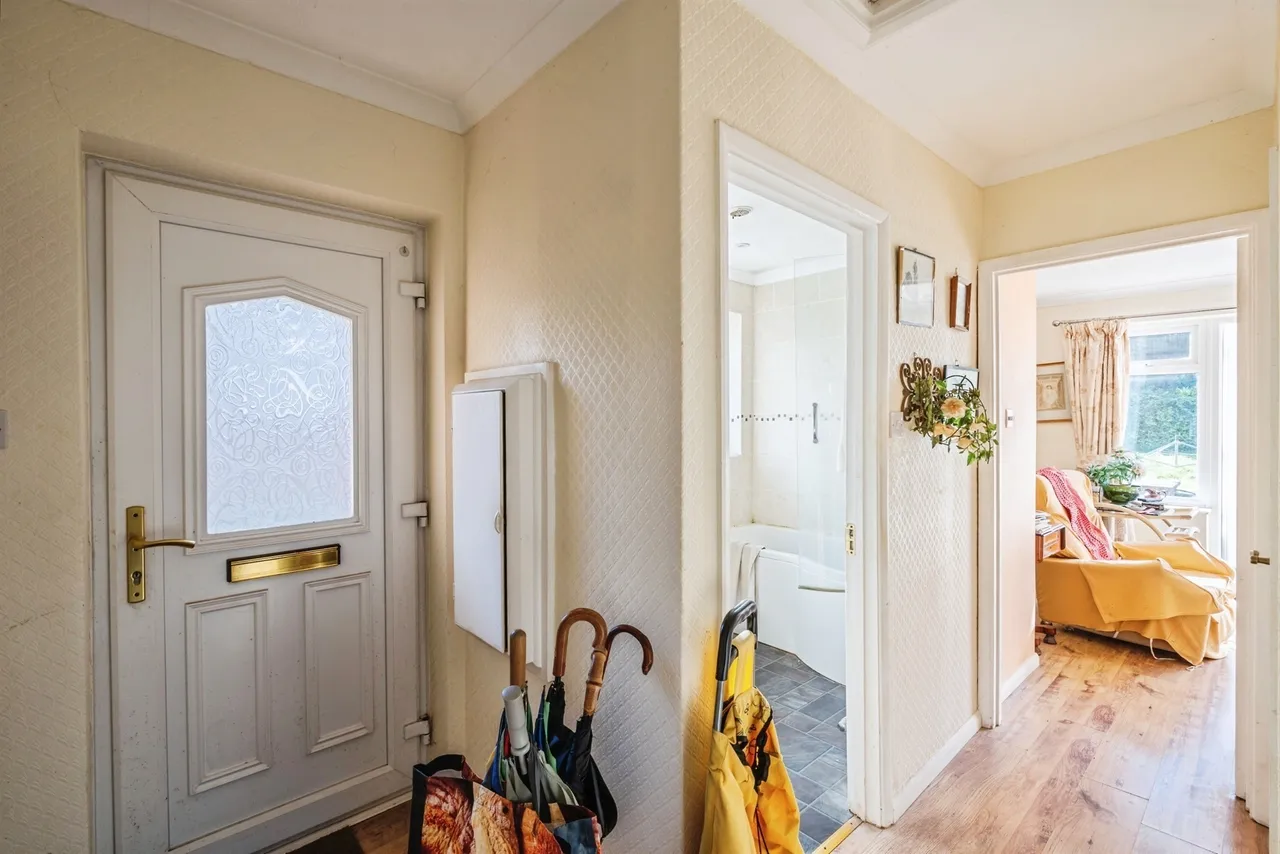 Richington Way, Seaford, BN25, photo 13
