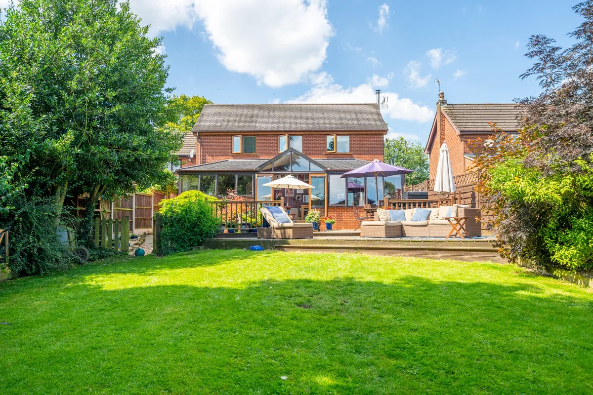 5 bed house for sale, Main Road, Smalley, DE7