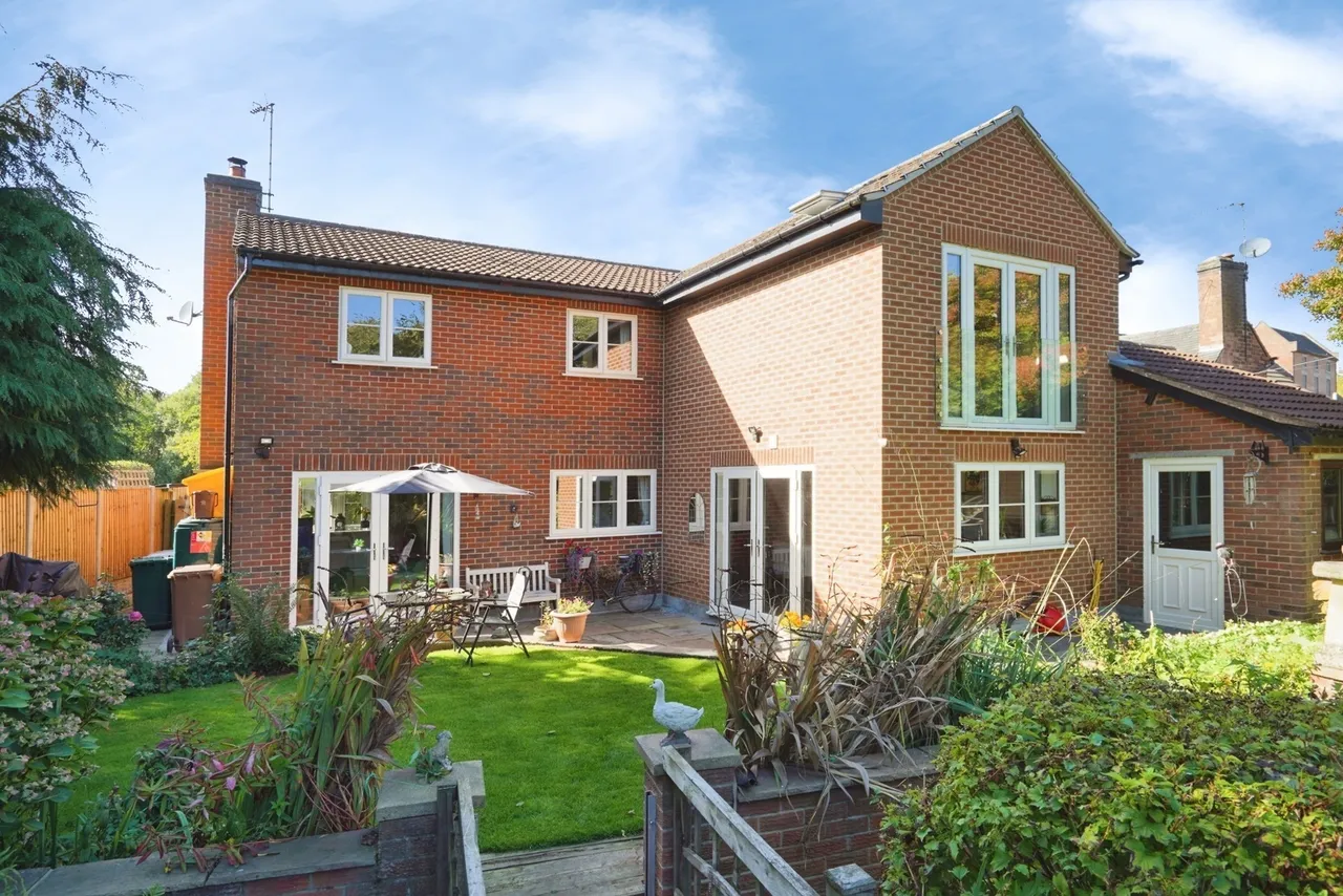 4 bed house for sale, Brook Street, Hartshorne, DE11