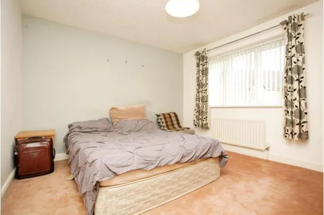 St. Lukes Way, Nuneaton, CV10, photo 17