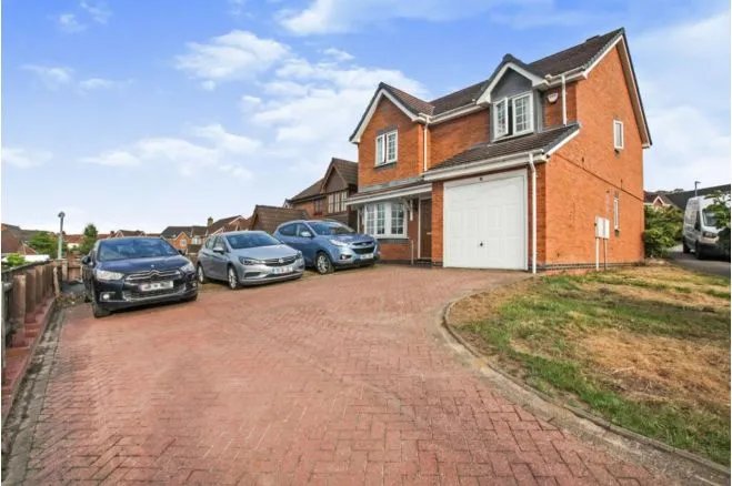 4 bed house for sale, St. Lukes Way, Nuneaton, CV10
