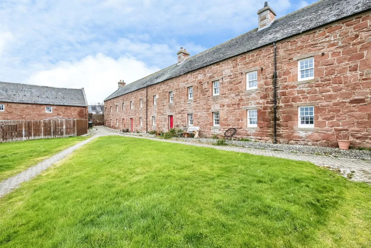 Marine Terrace, Cromarty, IV11, photo 19