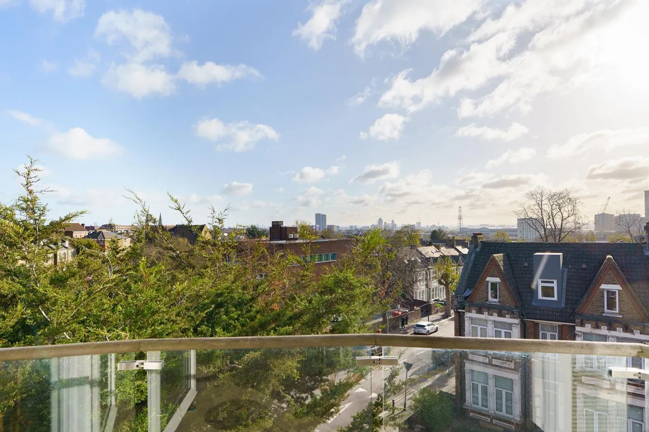 The Elms Nicoll Road, London, NW10, photo 6