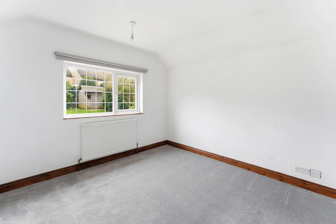 Charlton Road, Aynho, OX17, photo 8
