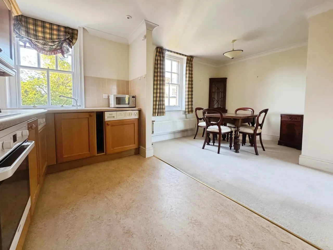 Crane Bridge Road, Salisbury, SP2, photo 4