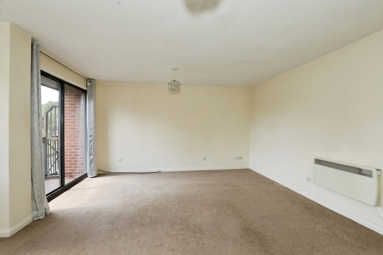 Peter James Court, Stafford, Staffordshire, ST16, photo 5