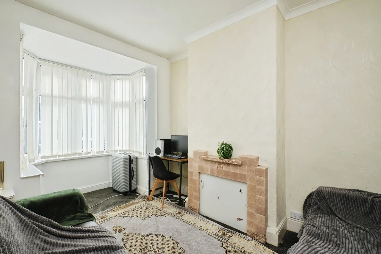 St. Benedicts Road, Birmingham, B10, photo 2