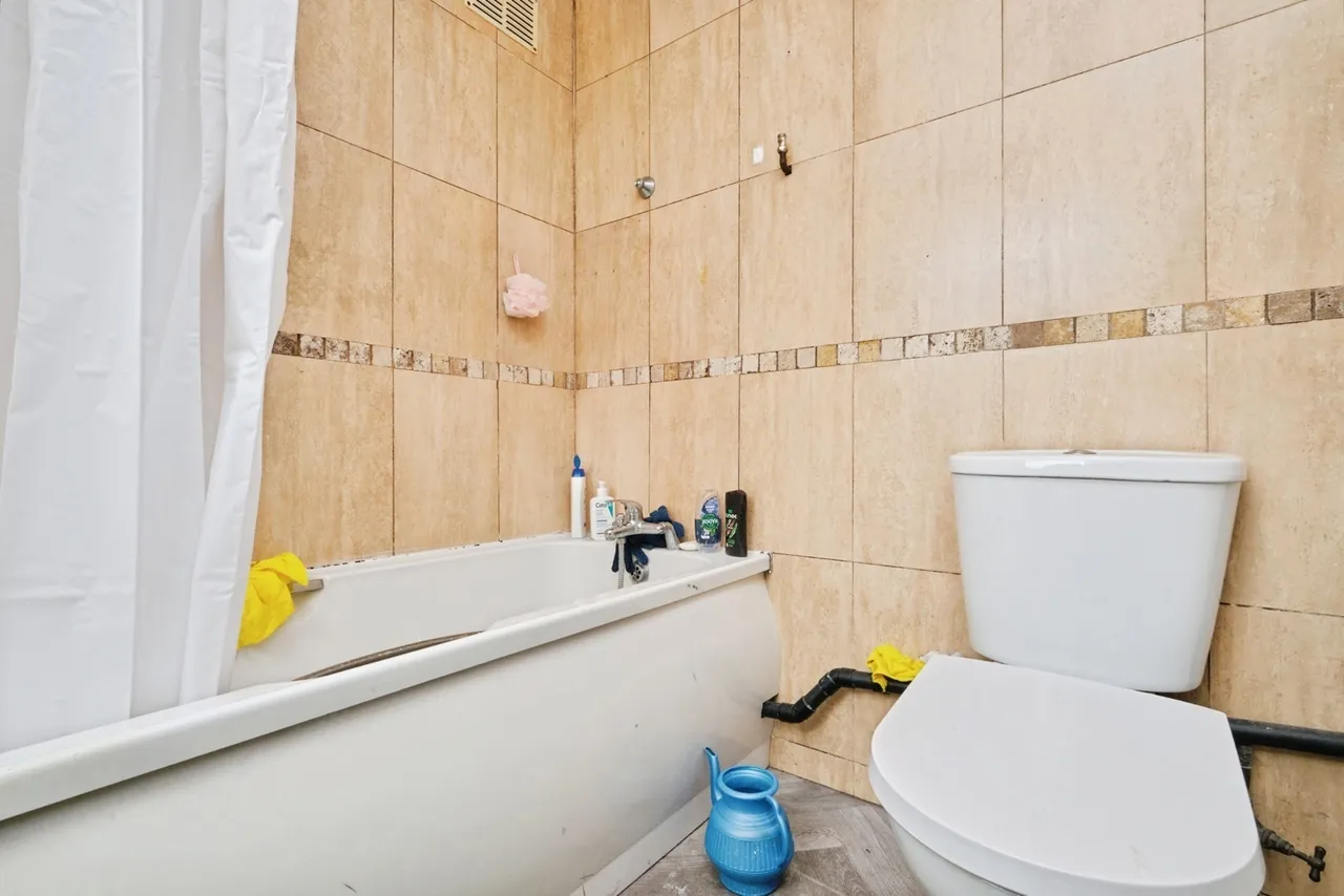 St. Benedicts Road, Birmingham, B10, photo 14
