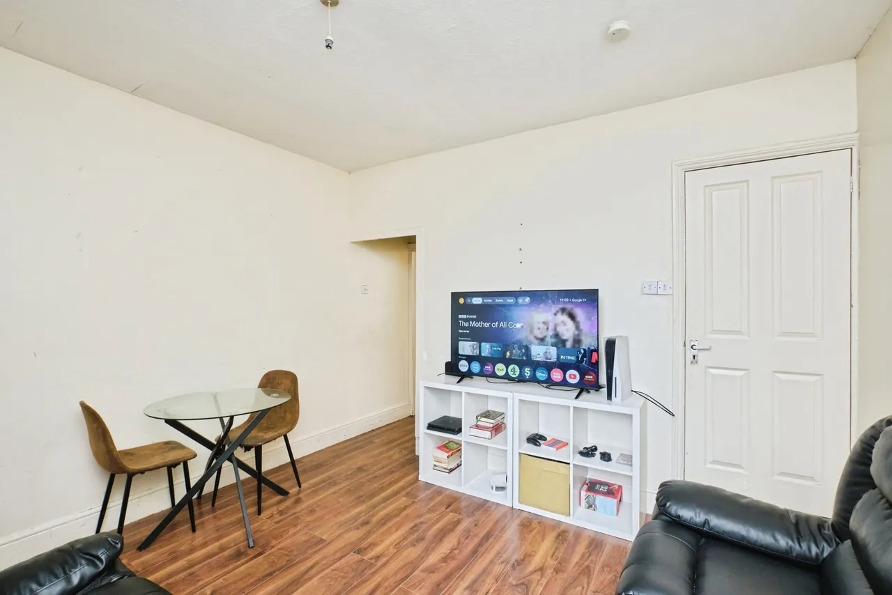 St. Benedicts Road, Birmingham, B10, photo 9