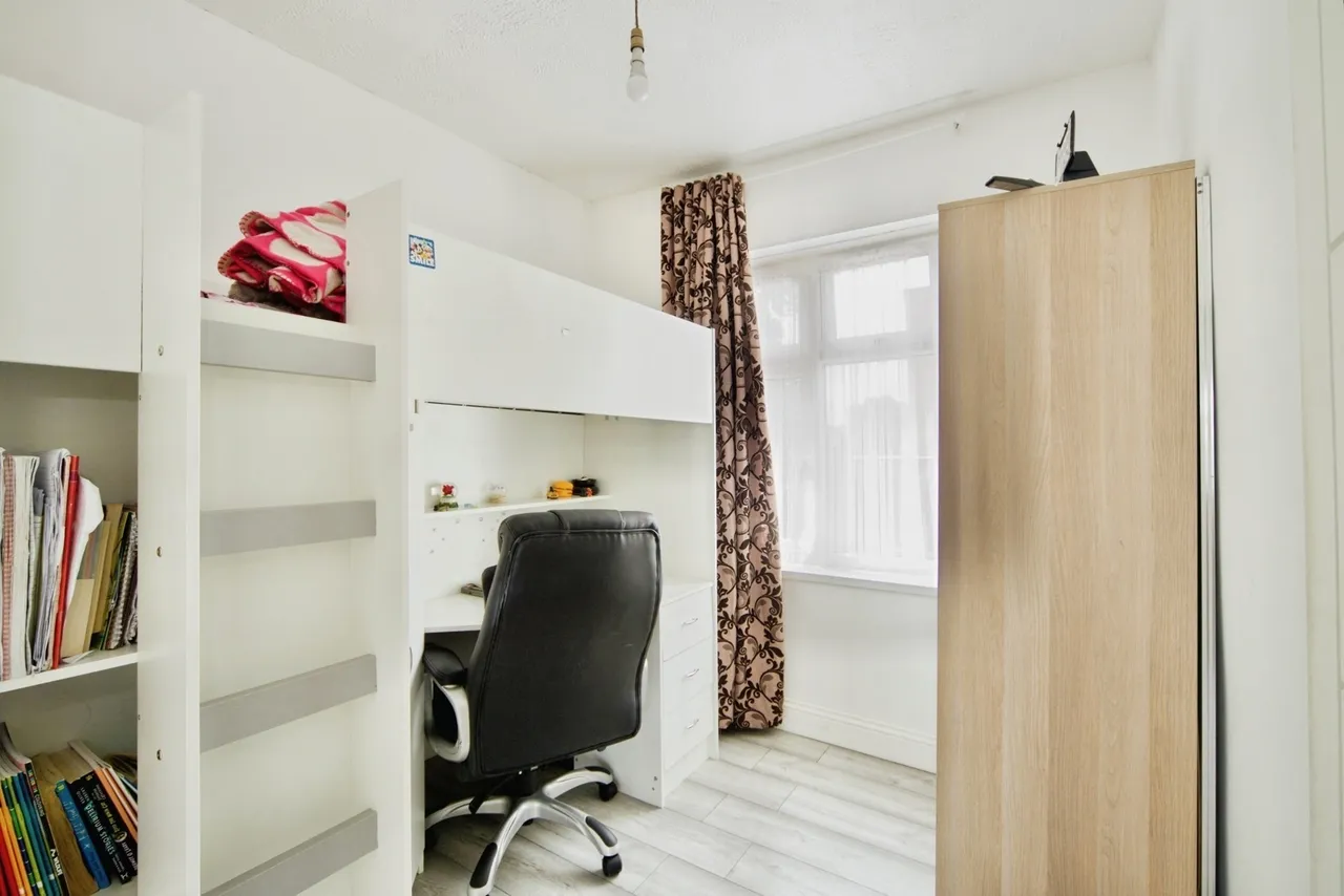 Burges Road, East Ham, London, E6, photo 10