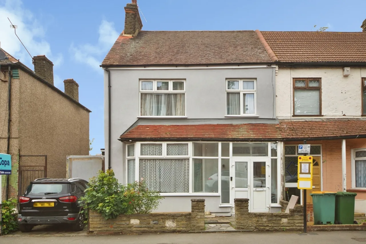 4 bed house for sale — Burges Road, East Ham, London, E6