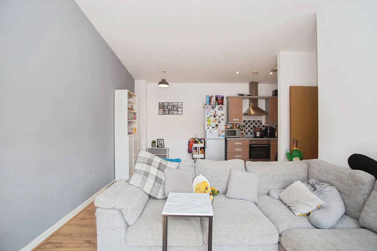 Eccles Fold, Manchester, M30, photo 9