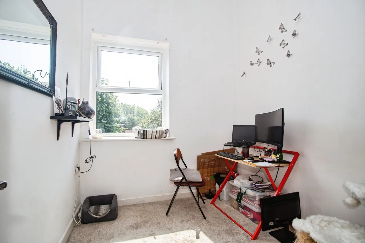 Eccles Fold, Manchester, M30, photo 16