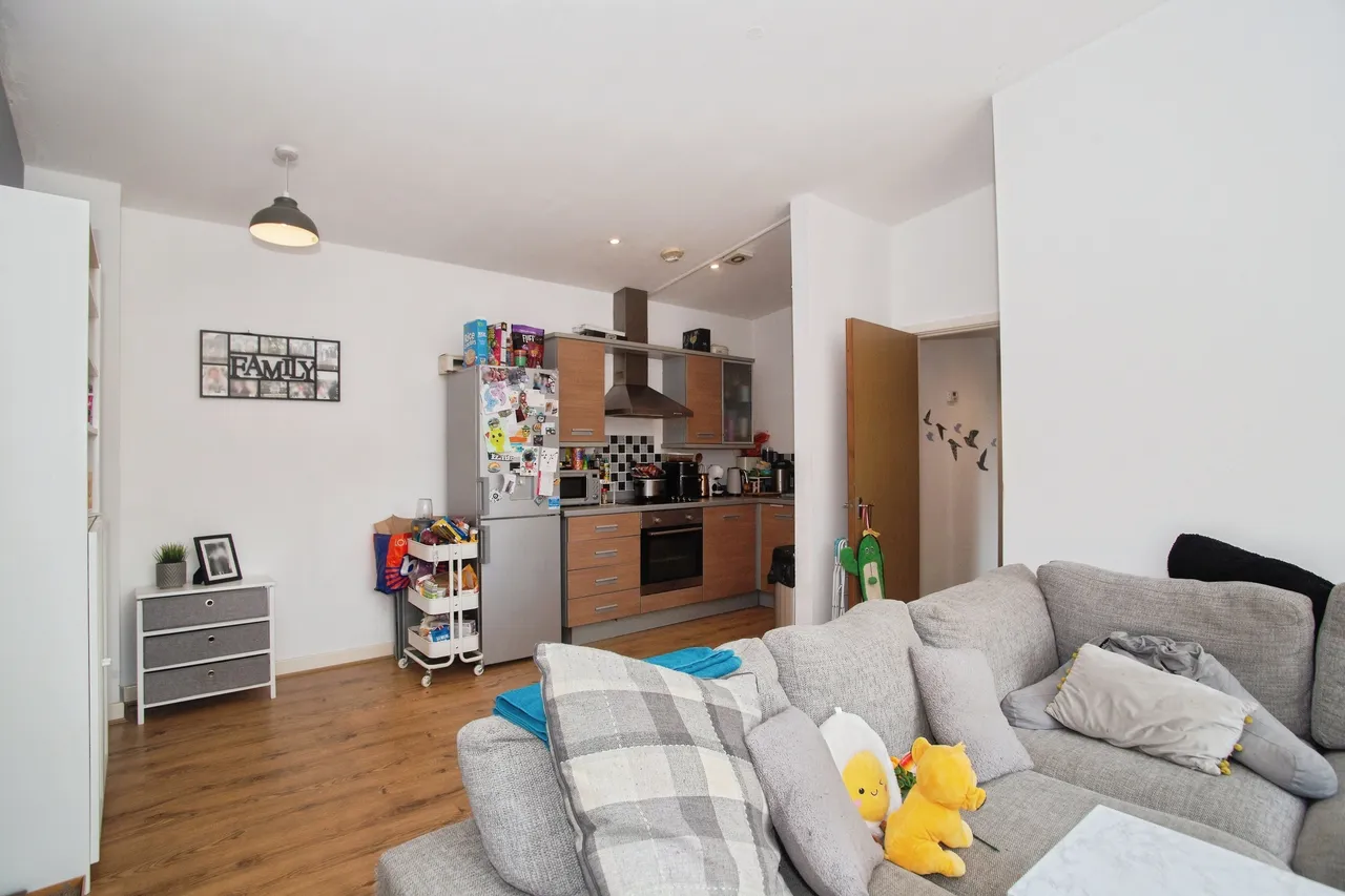 Eccles Fold, Manchester, M30, photo 4