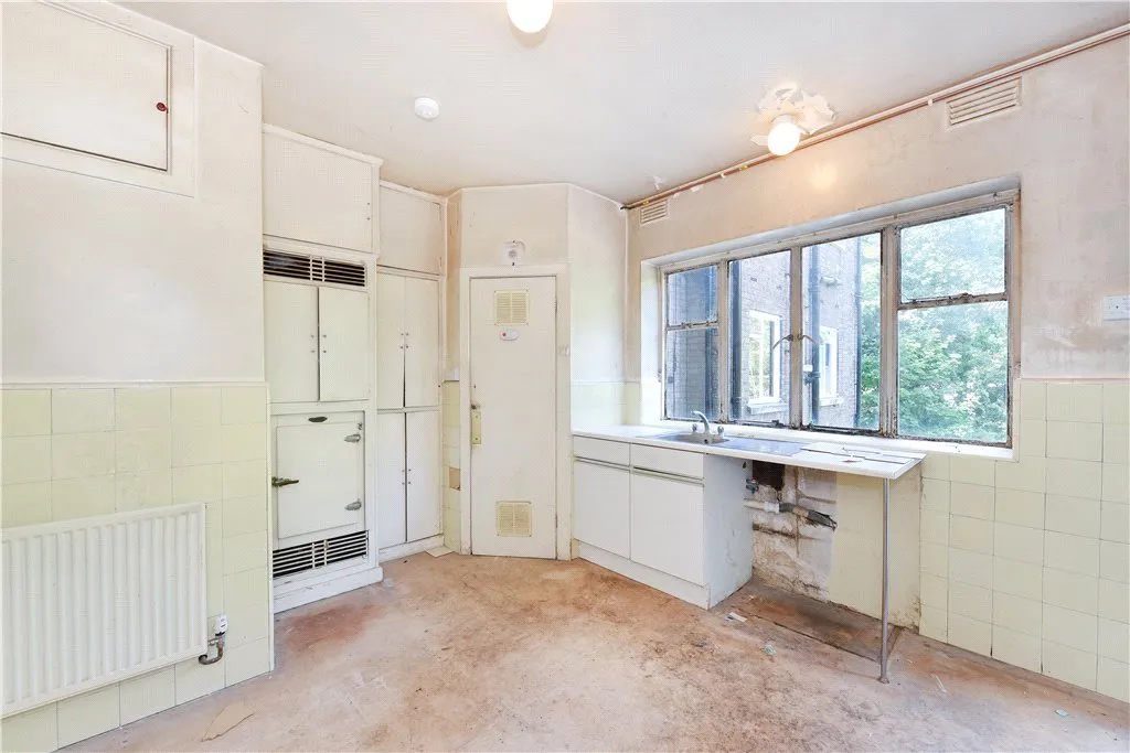 Lyttelton Road, London, N2 0, photo 4