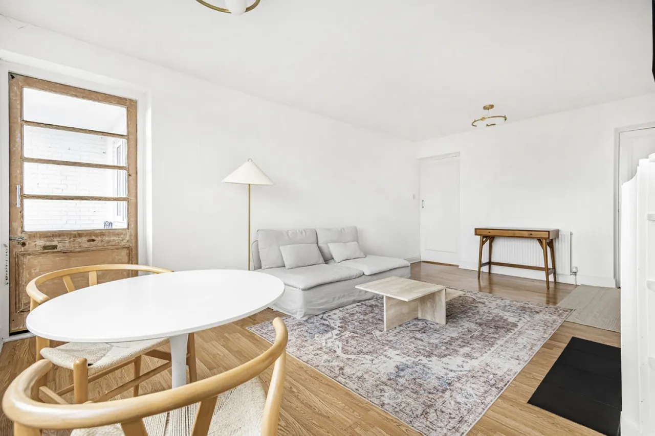 Chester Place, Green Lane, Northwood, Greater London, photo 6