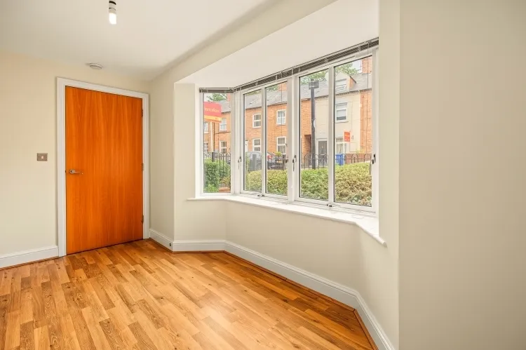 Bridge Court, Banbury, OX16, photo 4