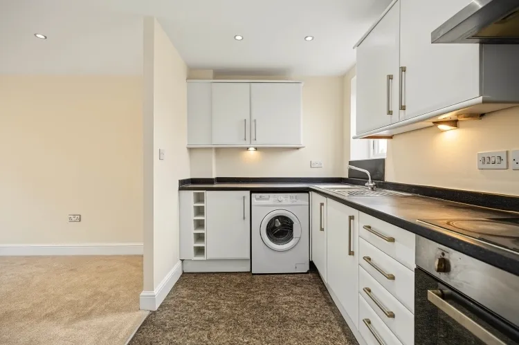 Bridge Court, Banbury, OX16, photo 2