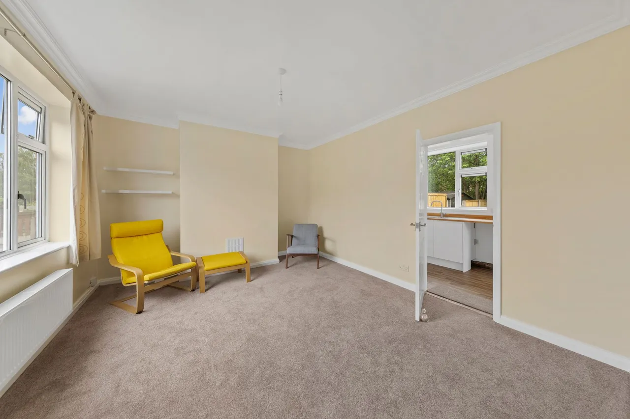 Chantler Avenue, Warrington, Warrington, WA4 1QP, photo 2