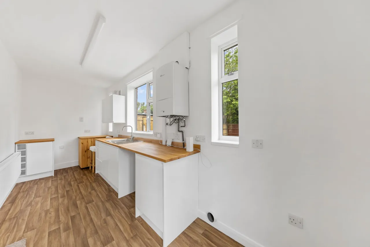 Chantler Avenue, Warrington, Warrington, WA4 1QP, photo 5