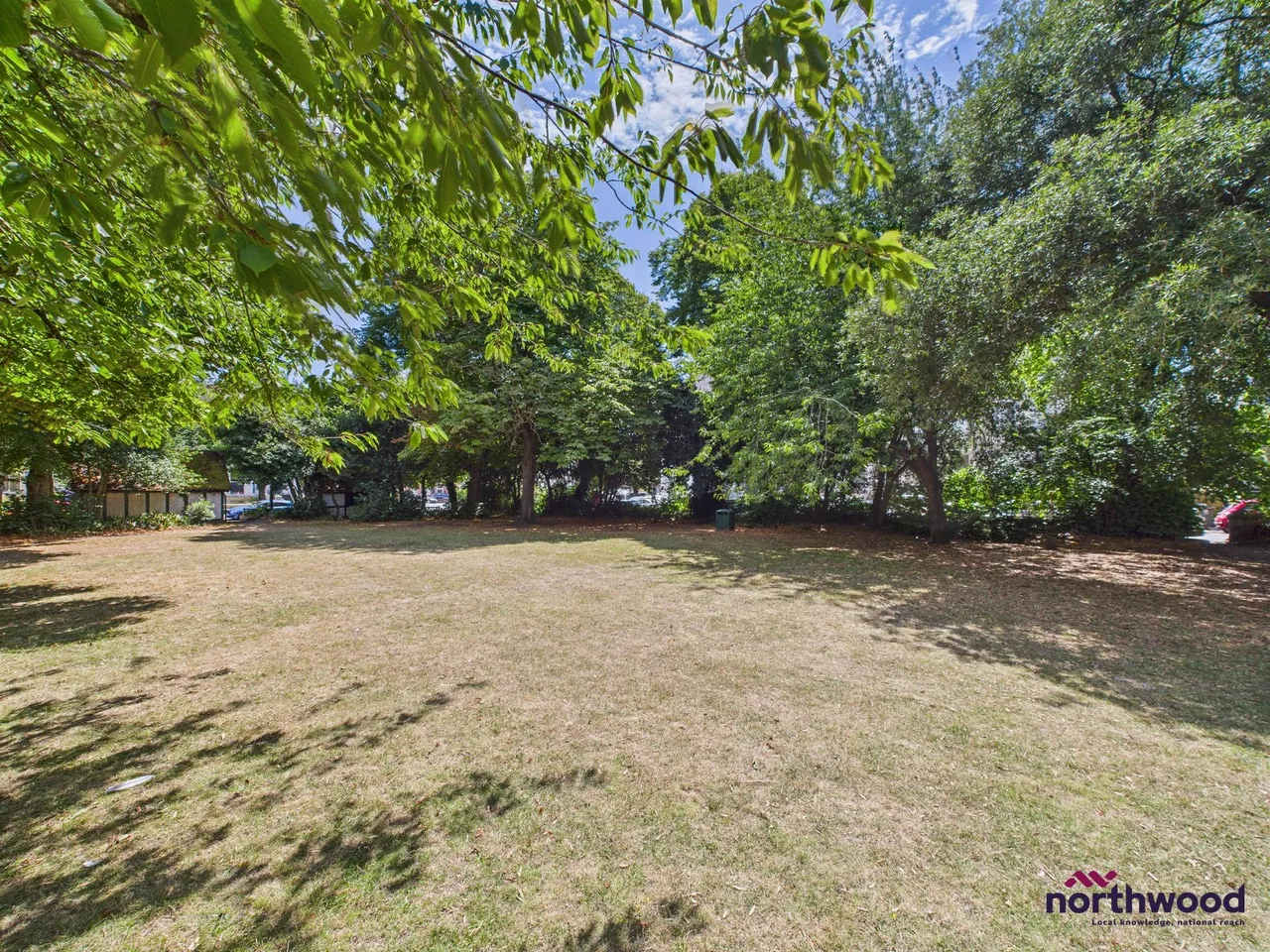 Upperton Gardens, Upperton, BN21, photo 7