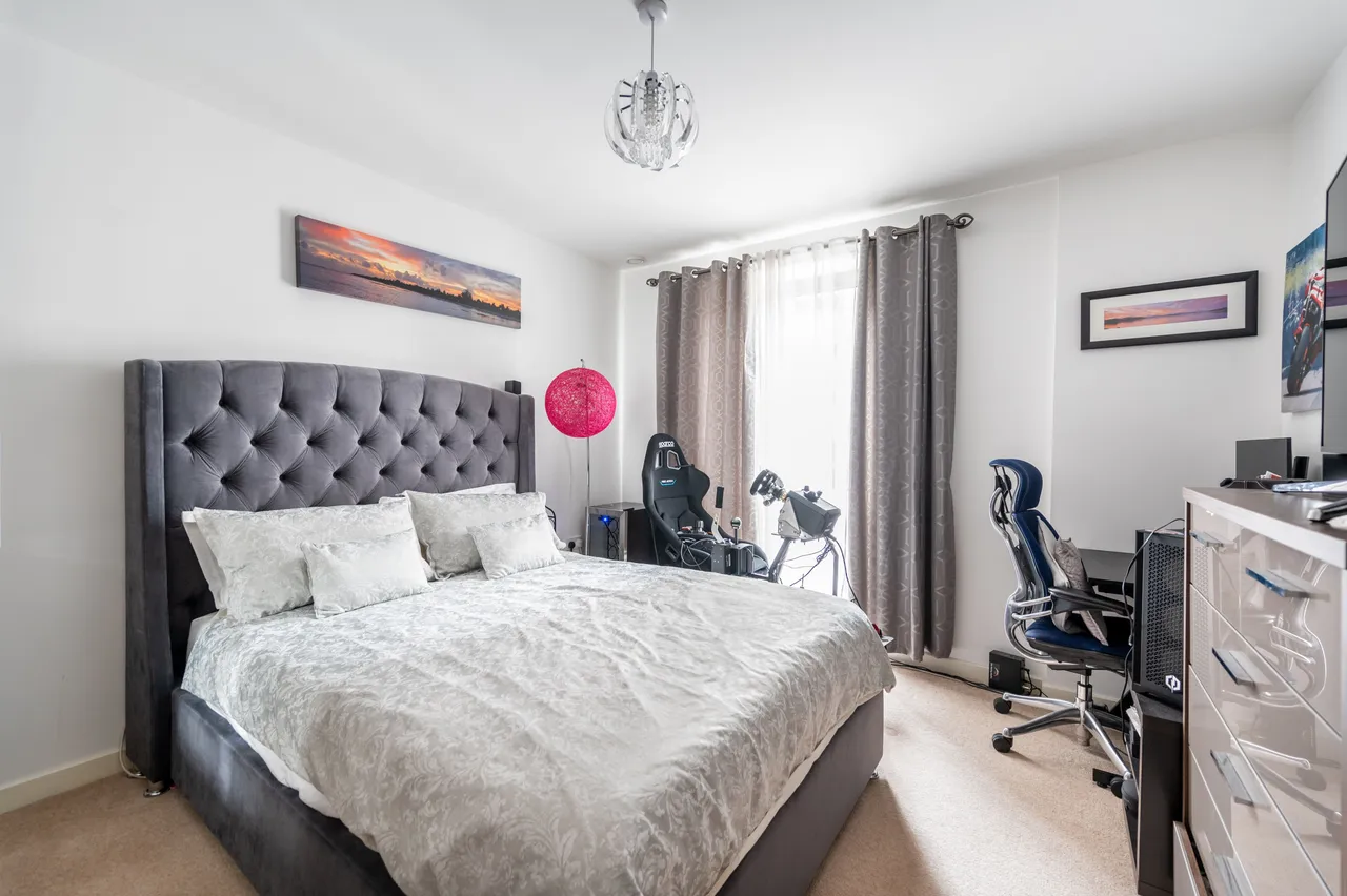 Flat 90, Marathon House, 33 Olympic Way, Wembley, photo 3