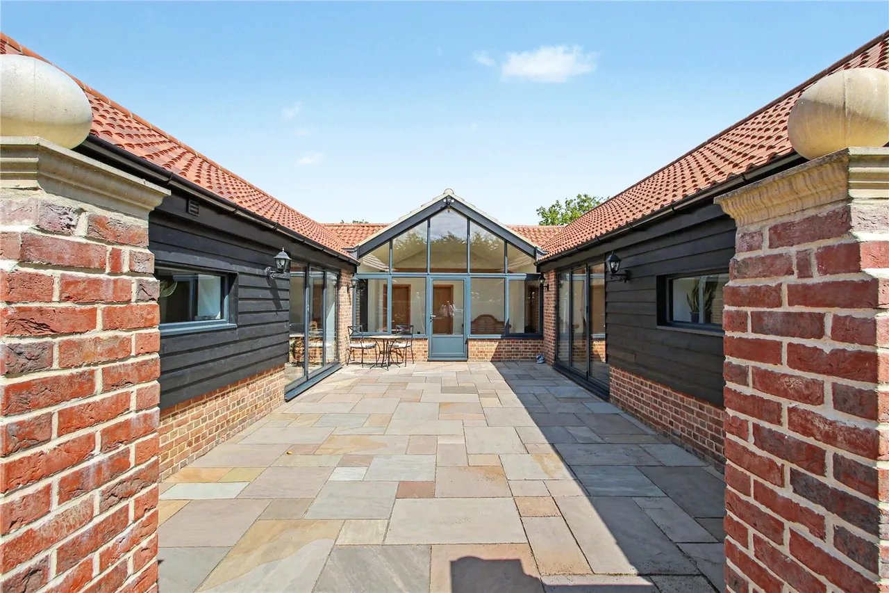 3 bed property for sale, Abbey Road, Flixton, NR35