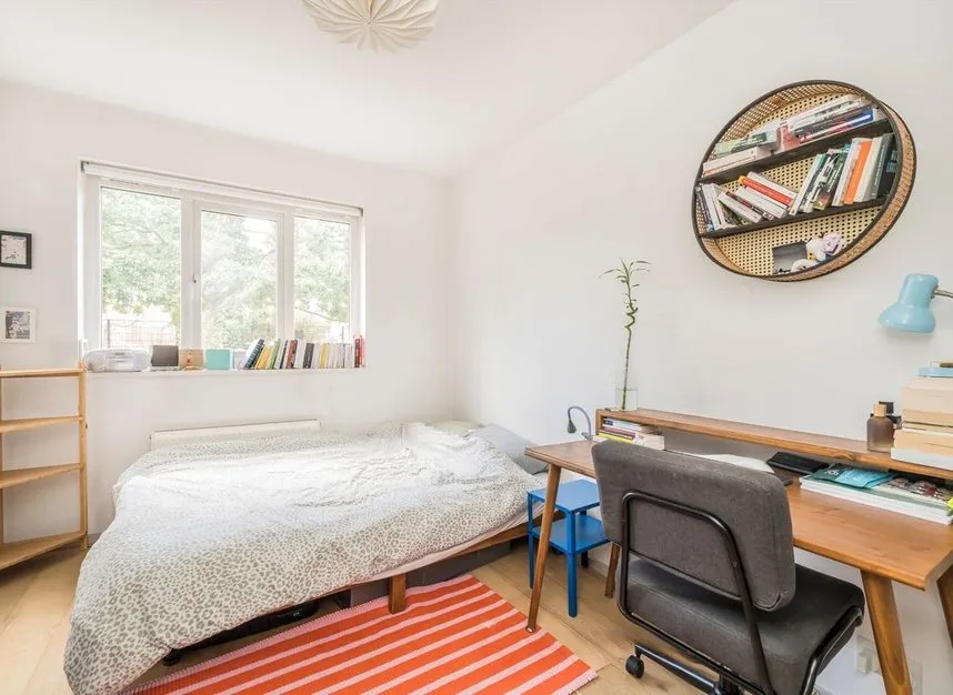 Rutland Road, Hackney, E9, photo 3