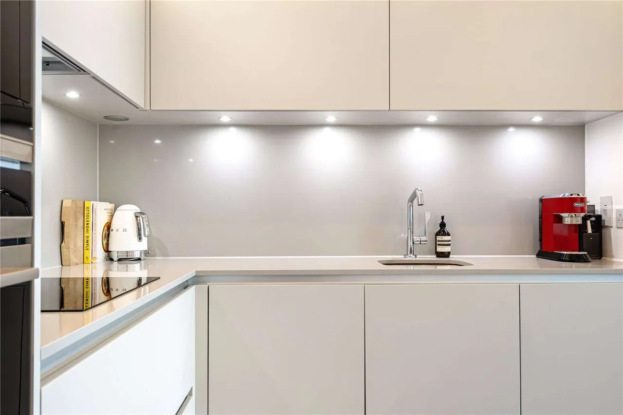 Upper Richmond Road, Putney, London, SW15 2DD, photo 9