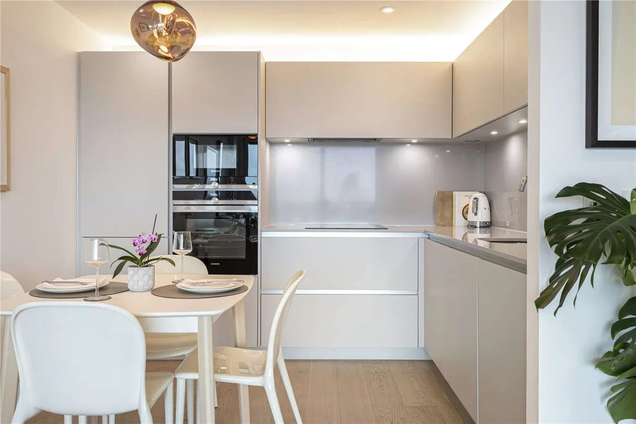 Upper Richmond Road, Putney, London, SW15 2DD, photo 6