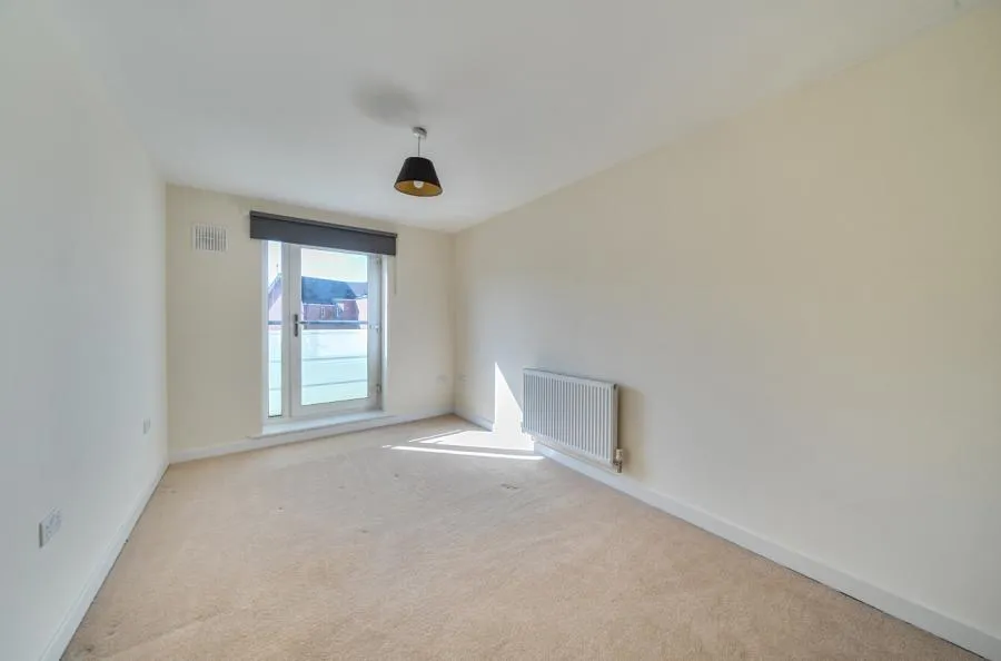 Daimler Drive, Dunstable, LU6, photo 5