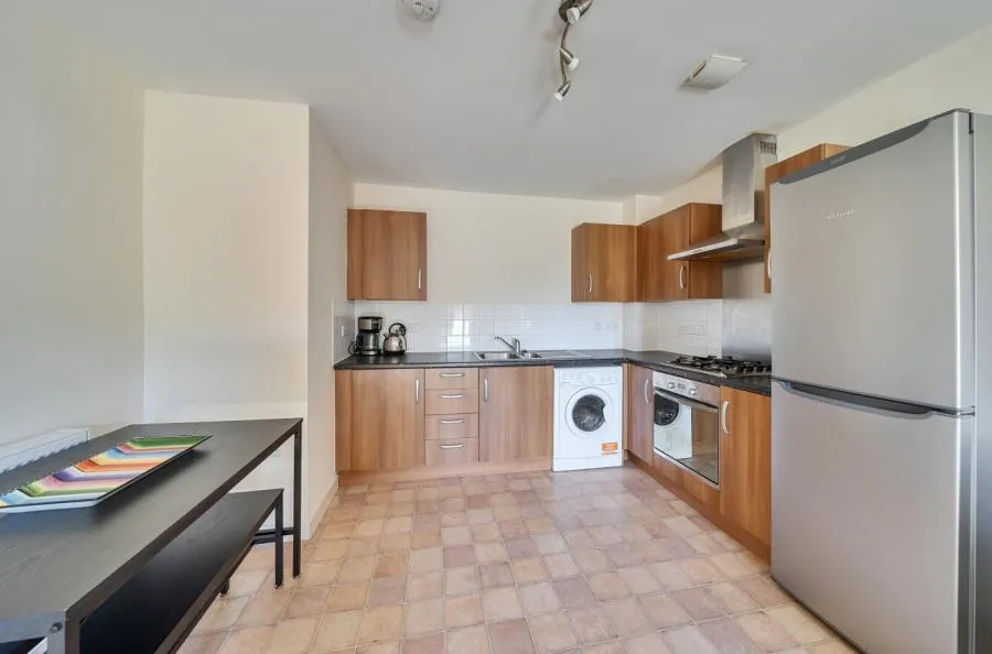 Daimler Drive, Dunstable, LU6, photo 2