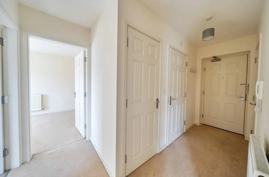 Daimler Drive, Dunstable, LU6, photo 9