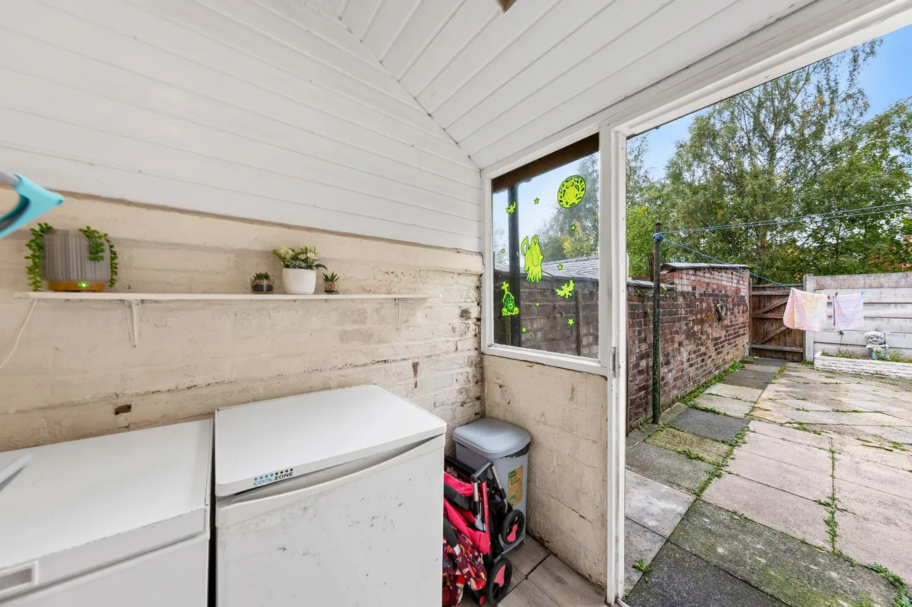 Lovely Lane, Warrington, Warrington, WA5 0AB, photo 11