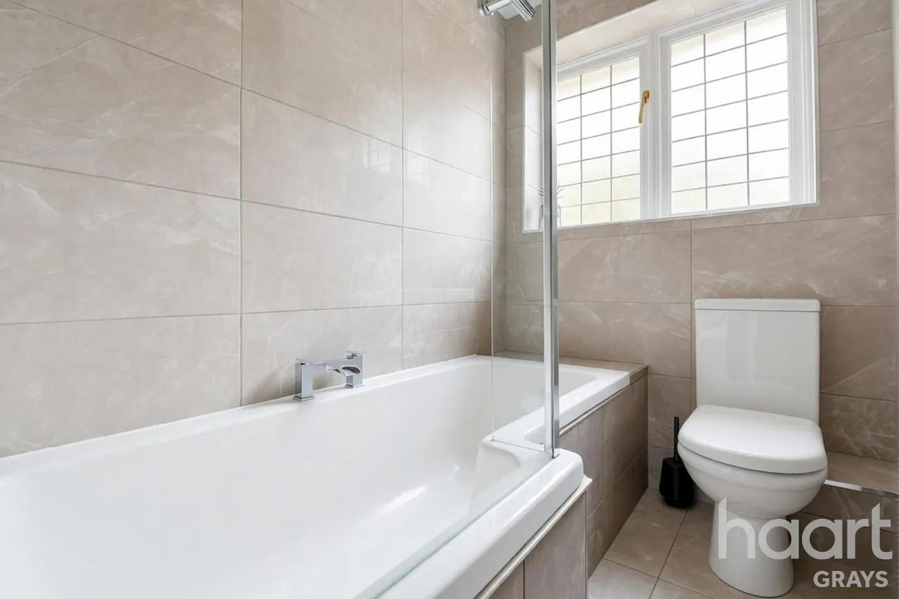 Kiln Way, Grays, RM17, photo 11