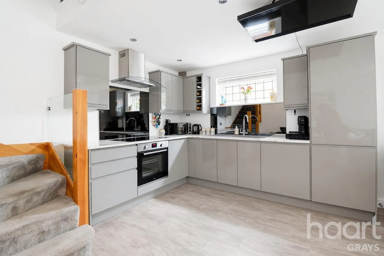 Kiln Way, Grays, RM17, photo 4