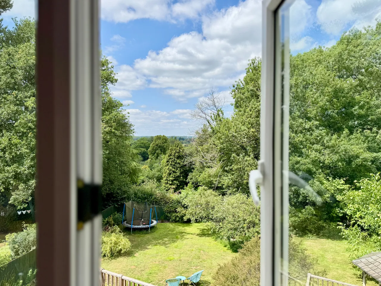 Olivers Close, Potten End, photo 23